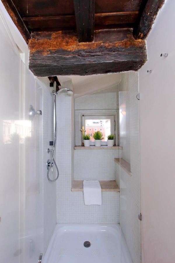 Rent In Rome Trevi Fountain Suite מראה חיצוני תמונה